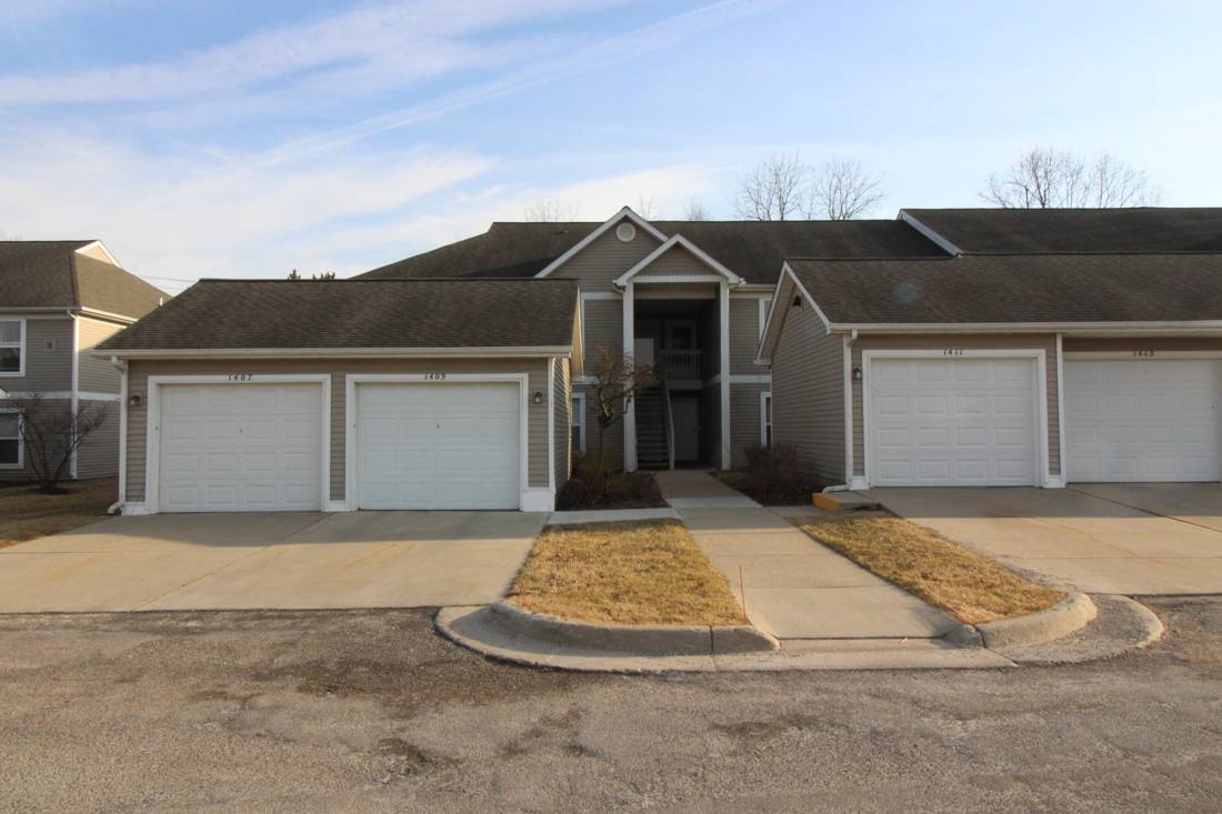 1411 Heatherwood Lane, Ann Arbor, MI 48108