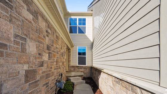 3084 N Spurway Drive, Ann Arbor, MI 48105 photo 3