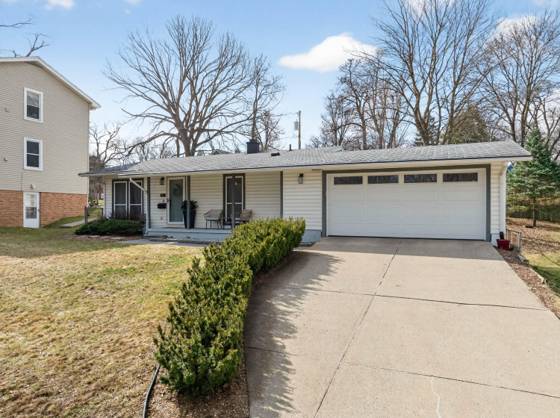 1621 Peach Street, Ann Arbor, MI 48105 photo 3