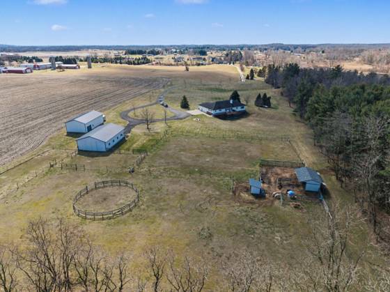 8600 Whippoorwill Lane, Manchester, MI 48158 photo 5