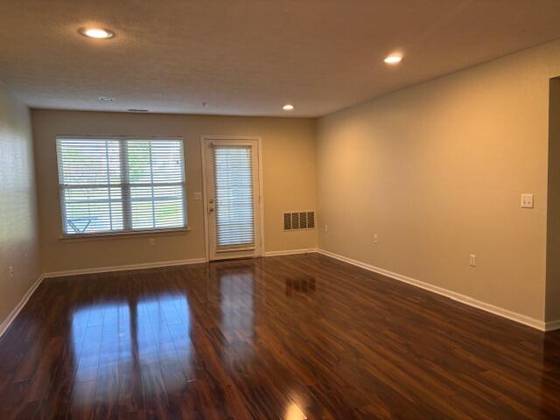 1522 Oakfield Drive, Ann Arbor, MI 48108 photo 3