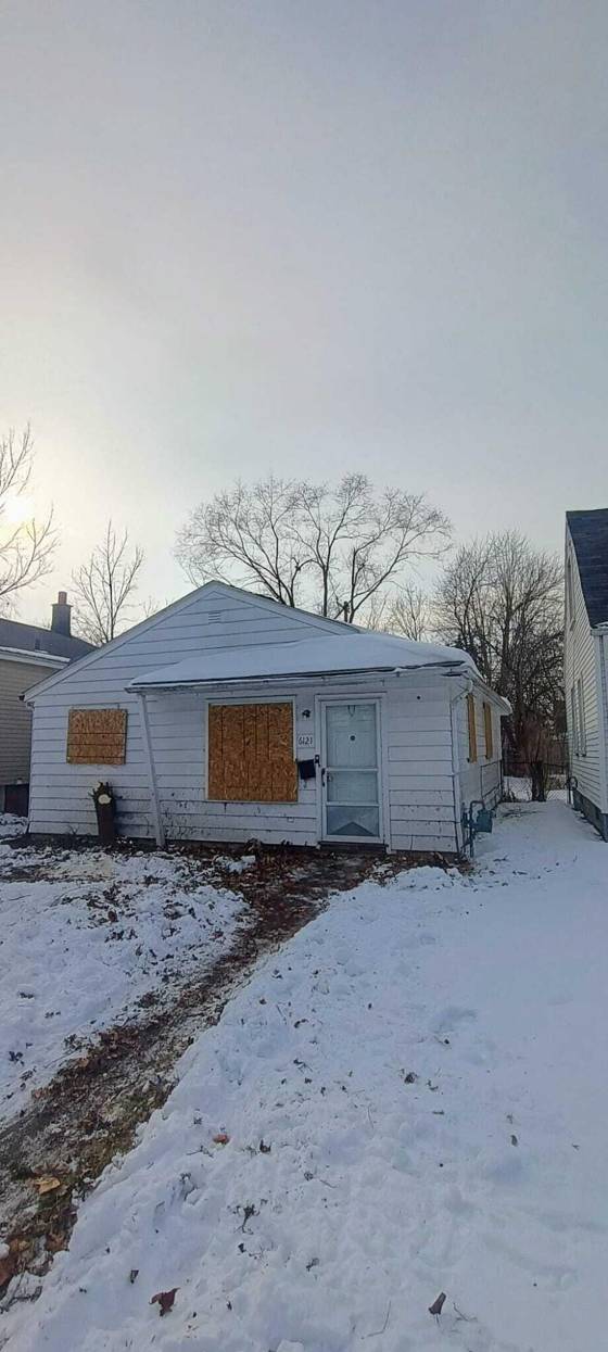 6121 Plainview Avenue, Detroit, MI 48228 photo 3