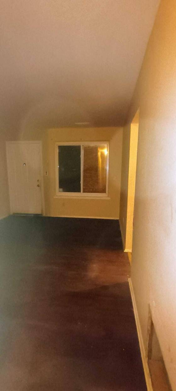 6121 Plainview Avenue, Detroit, MI 48228 photo 4