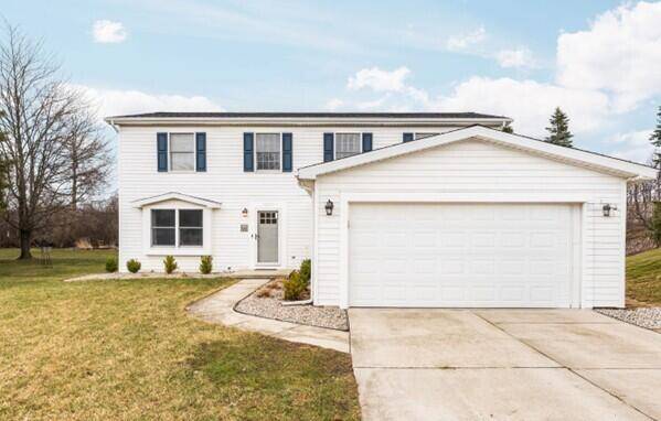 1234 Harwood Circle, Saline, MI