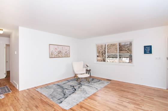 352 Manor Drive, Ann Arbor, MI 48105 photo 5