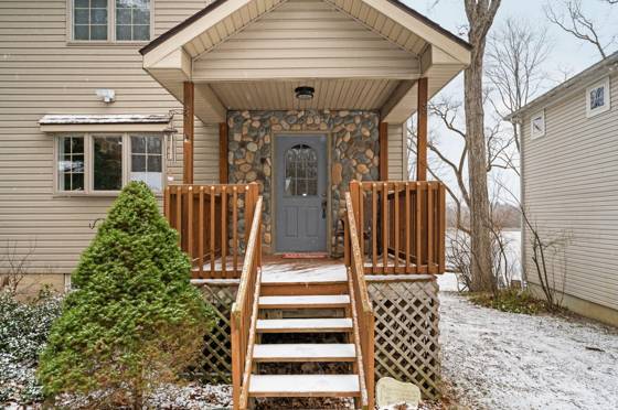6511 Forest Beach Drive, Brighton, MI 48116 photo 4