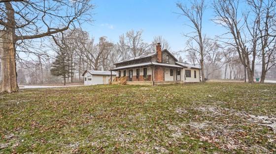 3020 M-36, Pinckney, MI 48169 photo 2