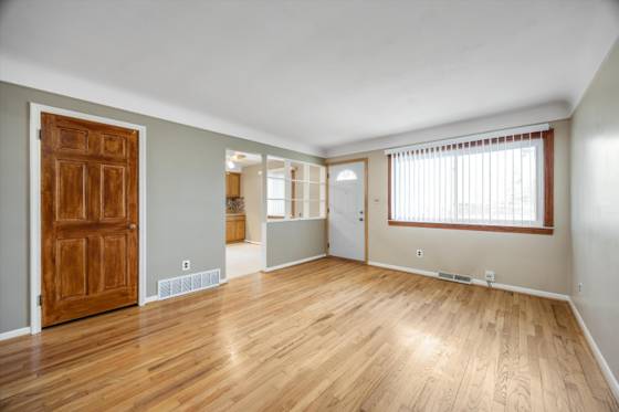 3935 Campbell Street, Dearborn Heights, MI 48125 photo 4