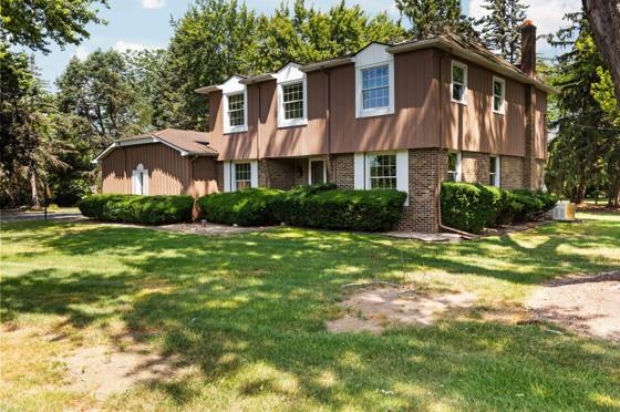 3540 Meadow Lane, Saline, MI 48176 photo 2