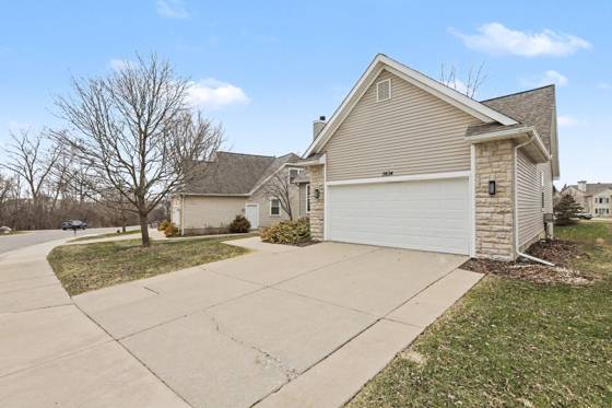 3824 Santa Fe Trail, Ann Arbor, MI 48108 photo 3