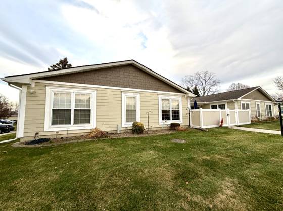 22727 Renford Street, Novi, MI 48375 photo 2