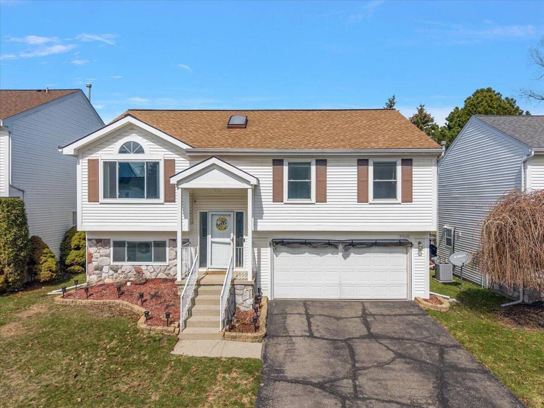 37660 N Butler Circle, Westland, MI 48186