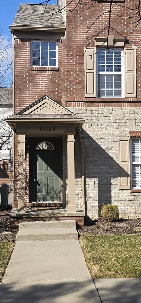 44725 Ellery Lane #78, Novi, MI 48377 photo 2