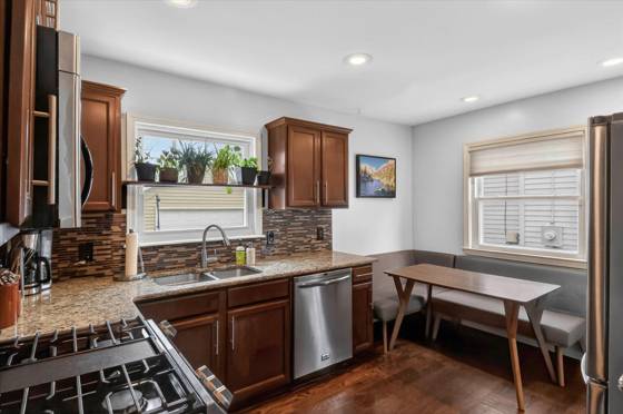 2333 Barrett Avenue, Royal Oak, MI 48067 photo 3