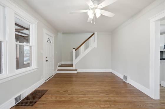 352 E Goulson Avenue, Hazel Park, MI 48030 photo 5