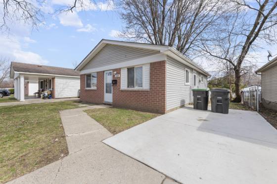 6469 Troy Street, Taylor, MI 48180 photo 2