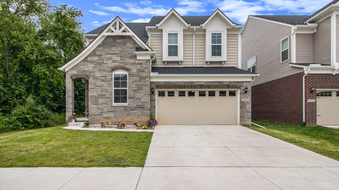 28320 Verona, Novi, MI 48377