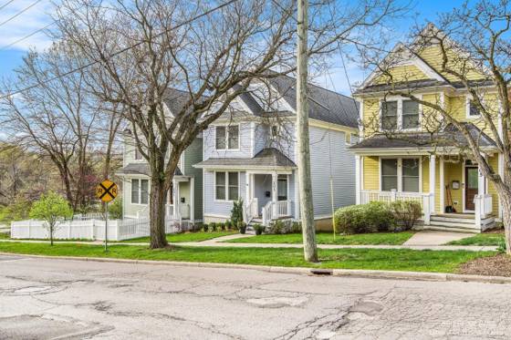 203 W Summit Street, Ann Arbor, MI 48103 photo 2