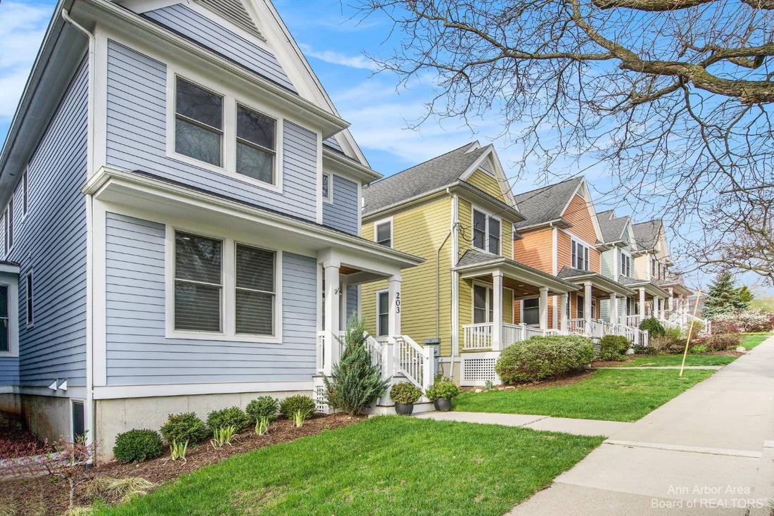 203 W Summit Street, Ann Arbor, MI 48103