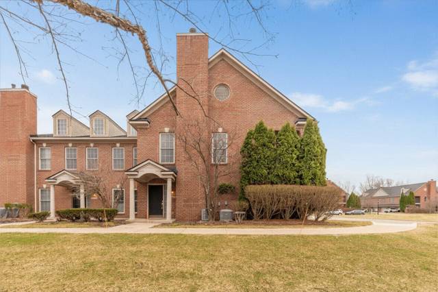 5588 Hampshire Lane, Ypsilanti, MI