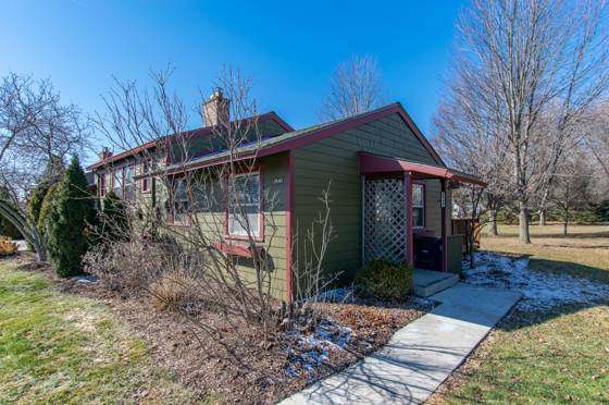 2540 Pittsfield Boulevard, Ann Arbor, MI 48104 photo 2