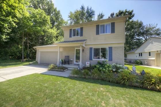 39615 Kirkland Drive, Canton, MI 48188 photo 2