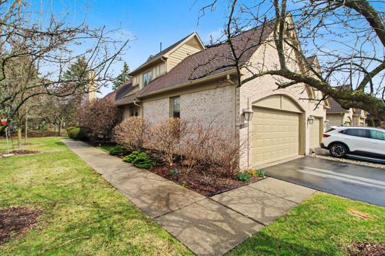 2731 Winter Garden Court, Ann Arbor, MI 48105 photo 2
