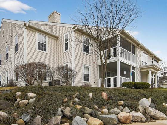 1089 Joyce Lane #88, Ann Arbor, MI 48103 photo 2