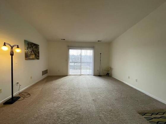 2536 Eagles Circle #8, Ypsilanti, MI 48197 photo 5