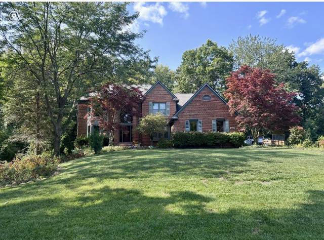 12091 Pembrooke Circle, South Lyon, MI