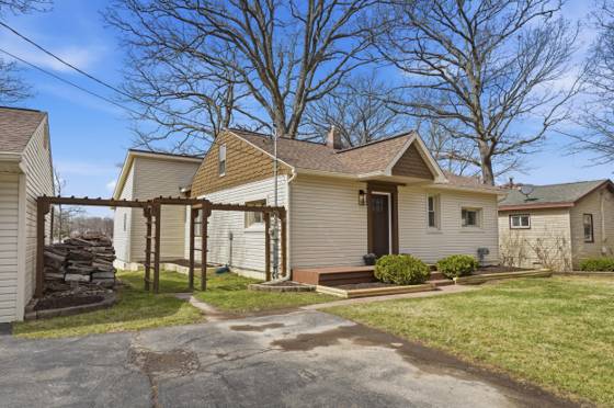 1700 S Hughes Road, Brighton, MI 48114 photo 3