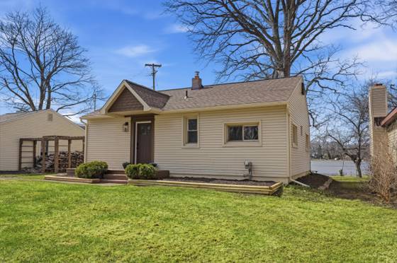 1700 S Hughes Road, Brighton, MI 48114 photo 4