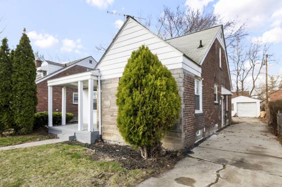 16267 Edmore Drive, Detroit, MI 48205 photo 2