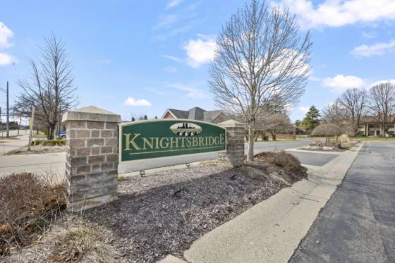 4376 Knightsbridge Lane, West Bloomfield, MI 48323 photo 2