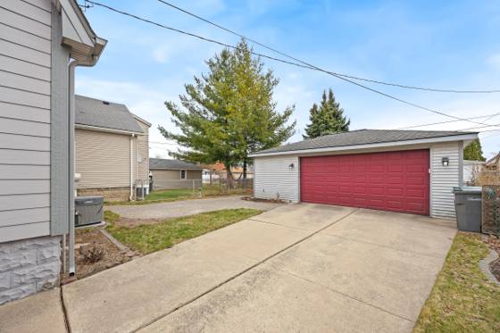 14401 Wellesley Street, Dearborn, MI 48126 photo 4