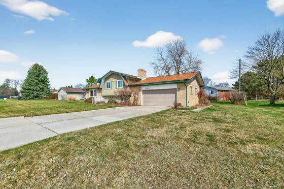 37542 Whitney Drive, Wayne, MI 48184 photo 2