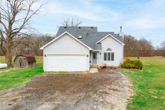12215 Crossman Road, Carleton, MI 48117 photo 2