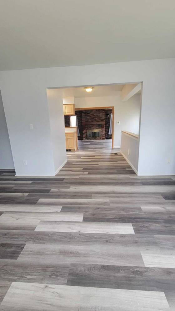 655 Robinwood Drive, Troy, MI 48083 photo 4