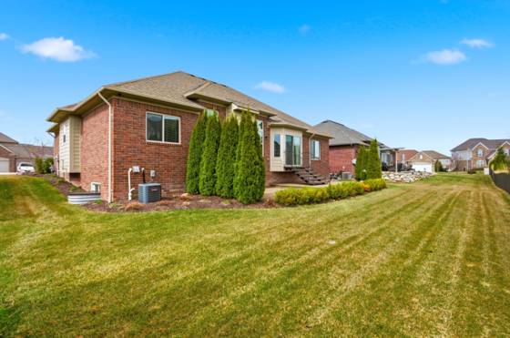55362 Trevino Drive, Macomb, MI 48042 photo 3