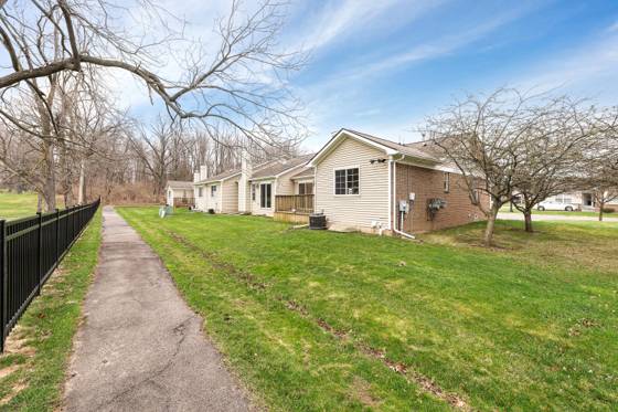 1329 Stewart Drive, Ypsilanti, MI 48198 photo 2