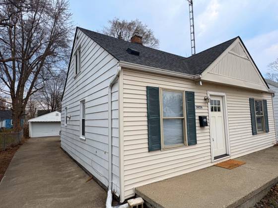 24056 Lehigh Street, Dearborn Heights, MI 48125 photo 3
