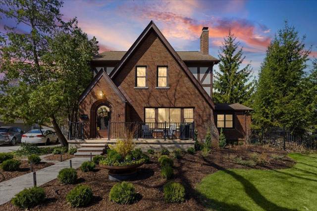 2656 Burnham Road, Royal Oak, MI