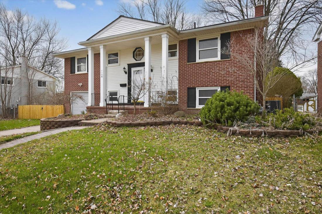 1176 Borgstrom Avenue, Ypsilanti, MI 48198