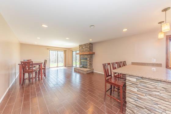 9138 Warner Road, Saline, MI 48176 photo 2