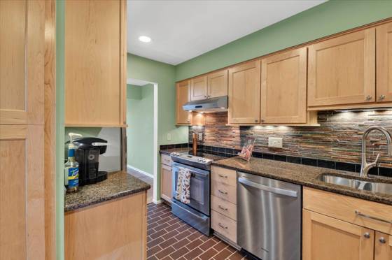 2555 Meade Court, Ann Arbor, MI 48105 photo 3