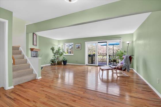 2555 Meade Court, Ann Arbor, MI 48105 photo 2