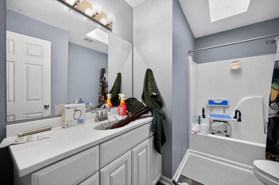 5012 Forest Side Drive, Flint, MI 48532 photo 3