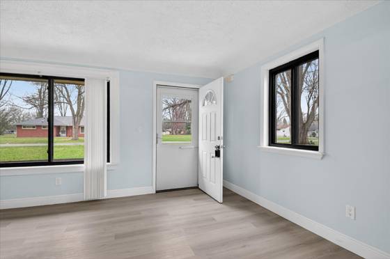24432 Kensington Street, Taylor, MI 48180 photo 4