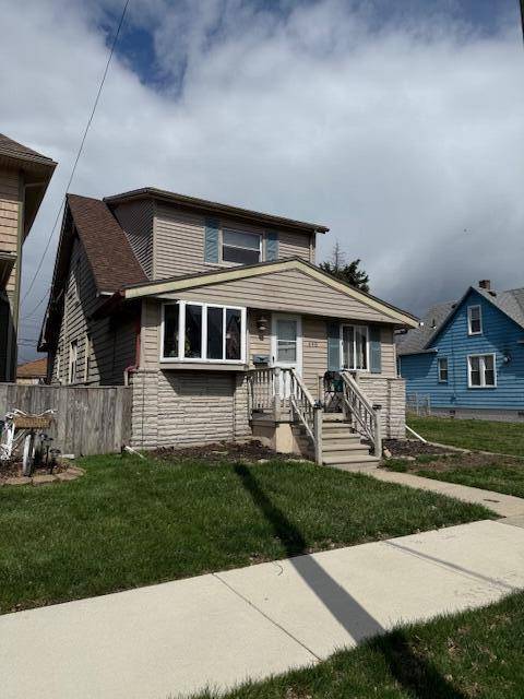 840 Superior Boulevard, Wyandotte, MI 48192 photo 2