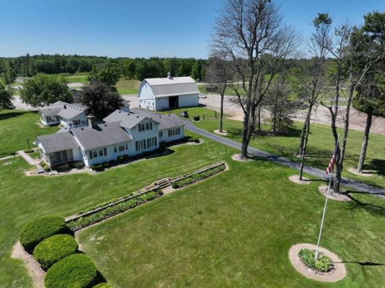 3371 Noble Road, Oxford, MI 48370 photo 2